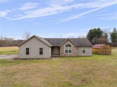 Homes For Sale - 8546 Mapleton Street<br/> East Canton, OH 44730