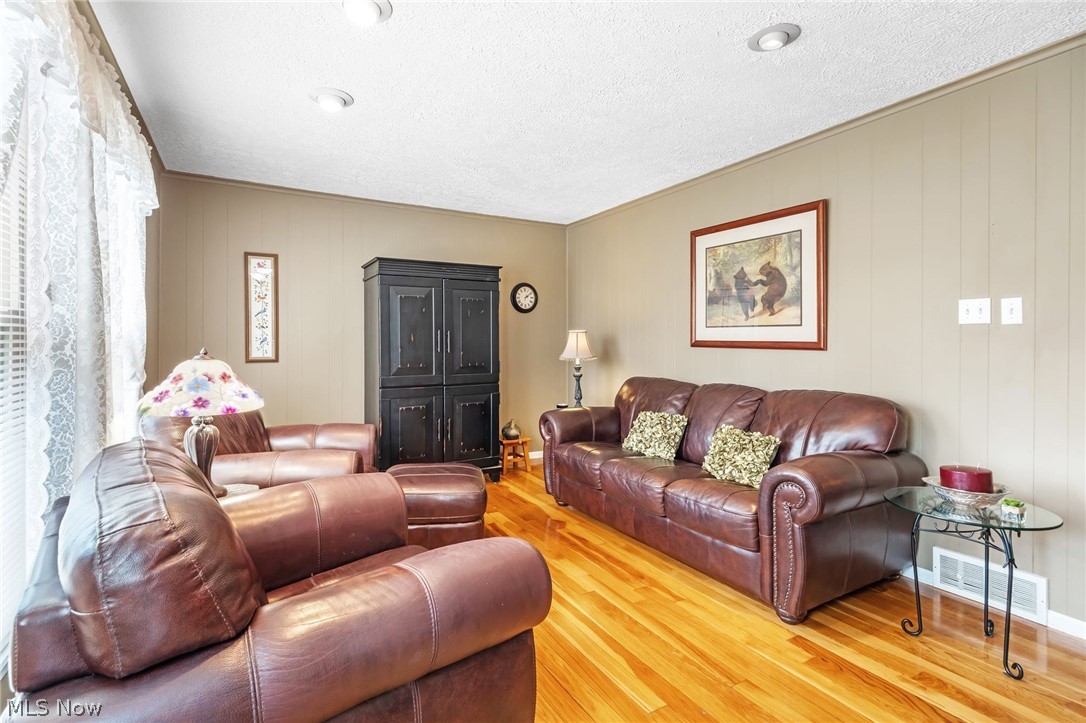 Heslop Morning View - Residential