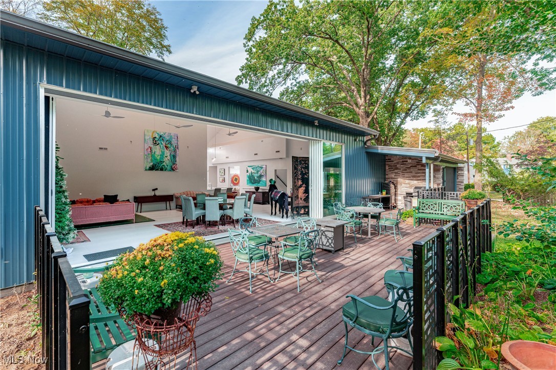 Village/Bratenahl - Residential