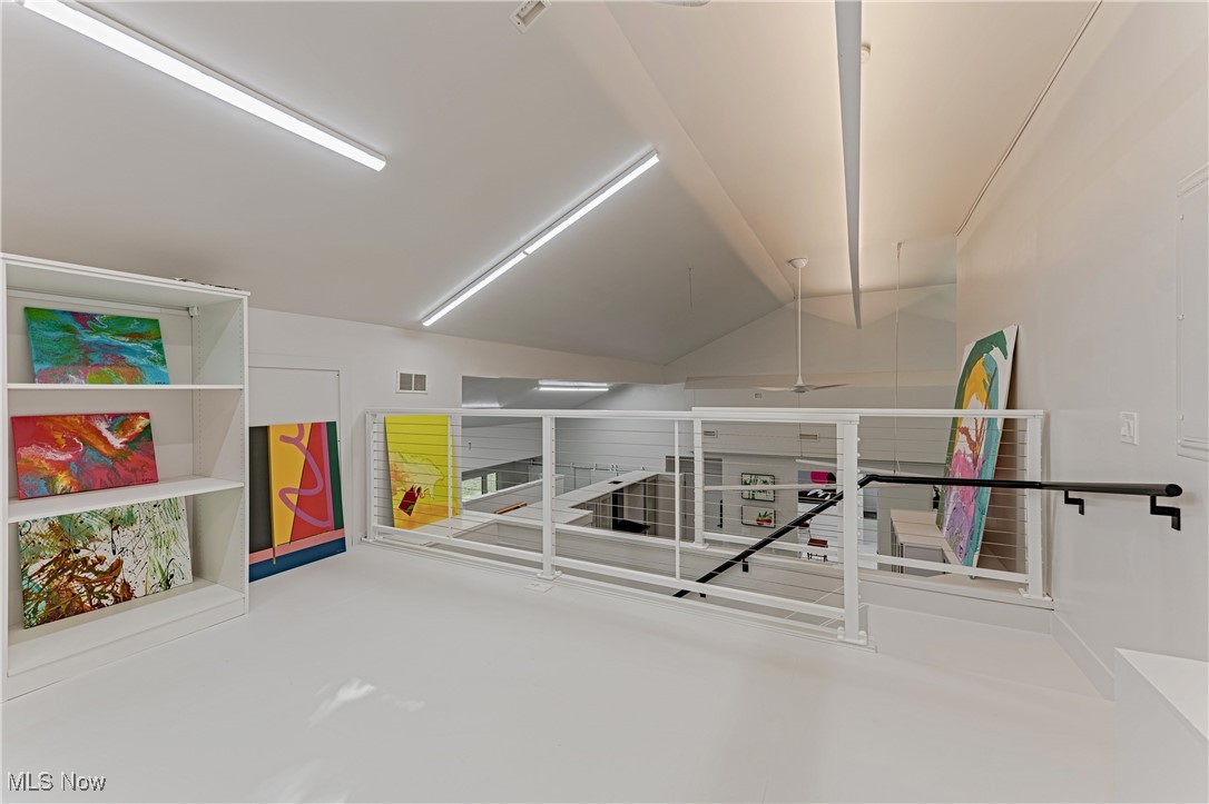 Village/Bratenahl - Residential