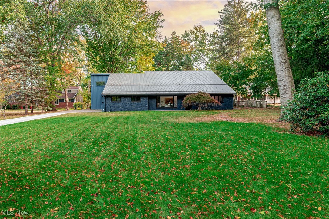 Village/Bratenahl - Residential