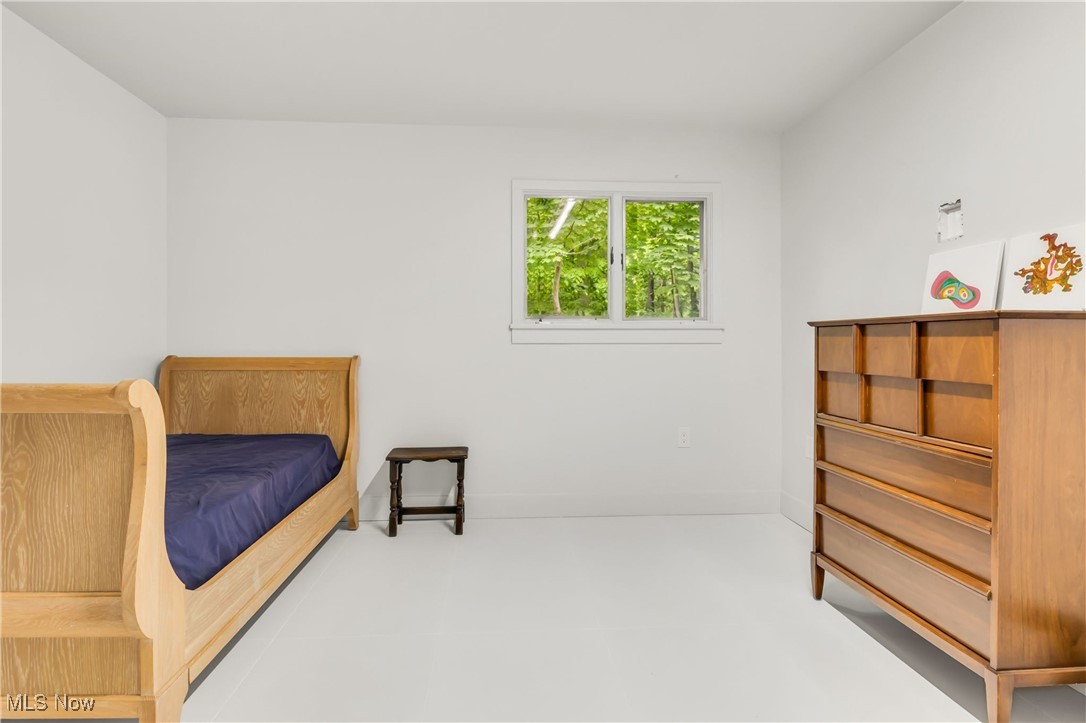 Village/Bratenahl - Residential