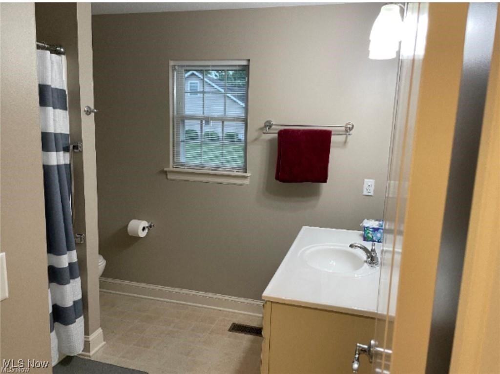 Noras Glen Condo - Residential