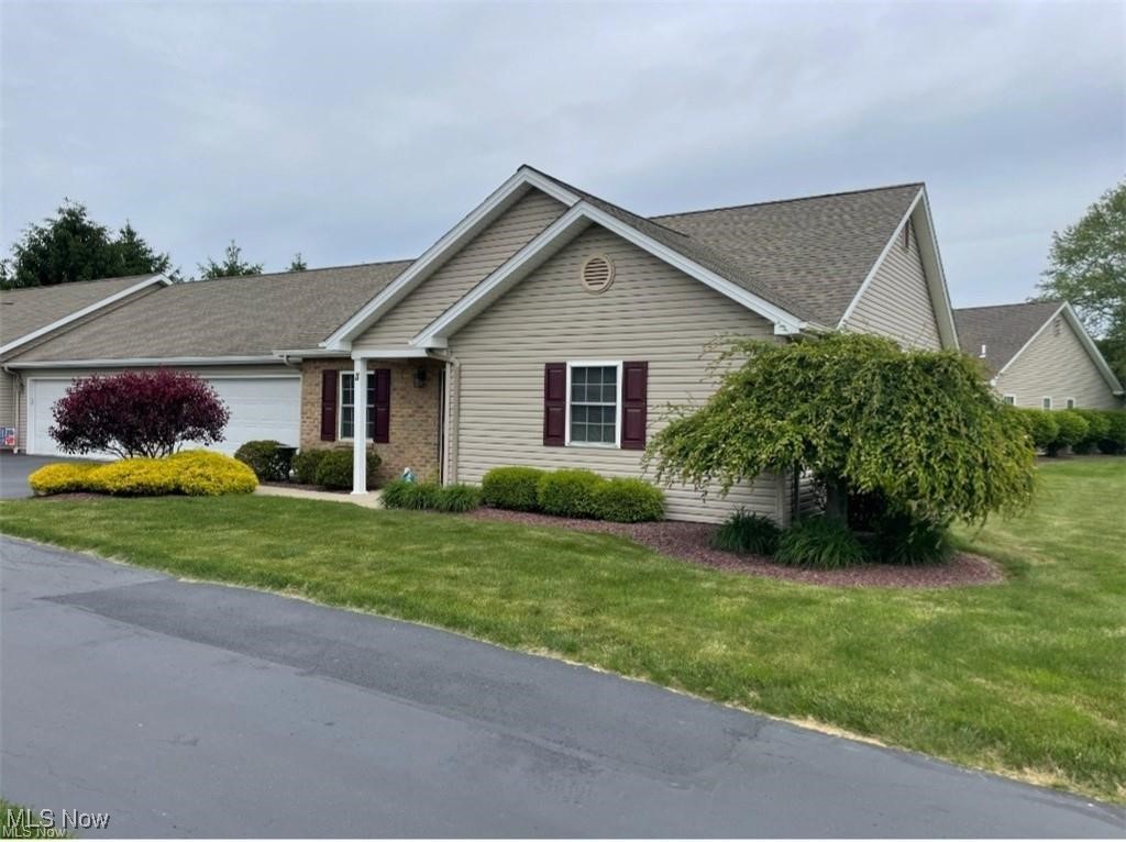 Noras Glen Condo - Residential