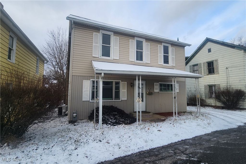 Photo of 218 E Main Extension, Newcomerstown, OH 43832 (MLS # 5181753)