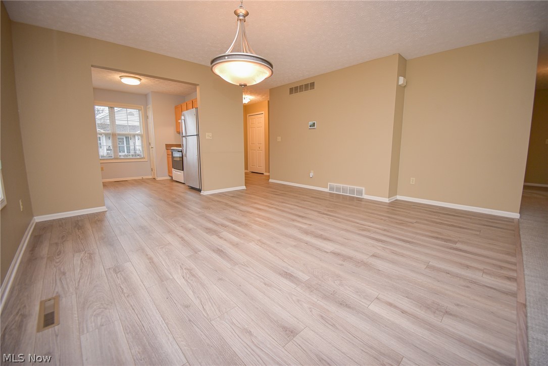 Pebble Creek Preserve Cluster Homes - Residential