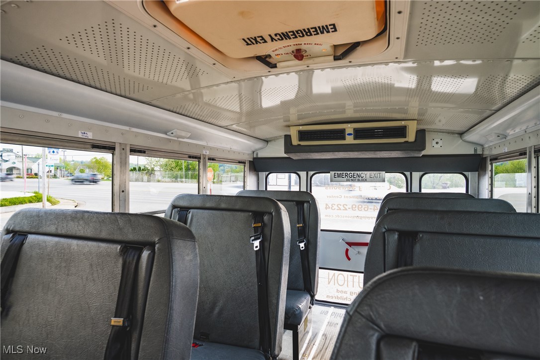 Lynnden Road Adn - Commercial Sale