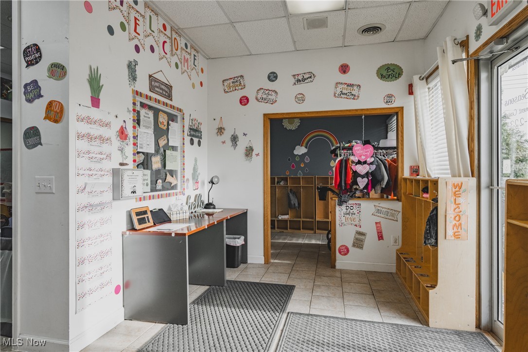 Lynnden Road Adn - Commercial Sale