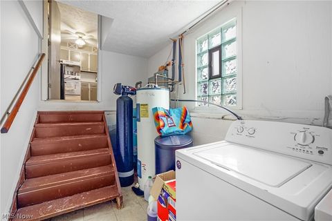 Tiny photo for 3568 Boettler Street NE, Canton, OH 44721 (MLS # 5188053)