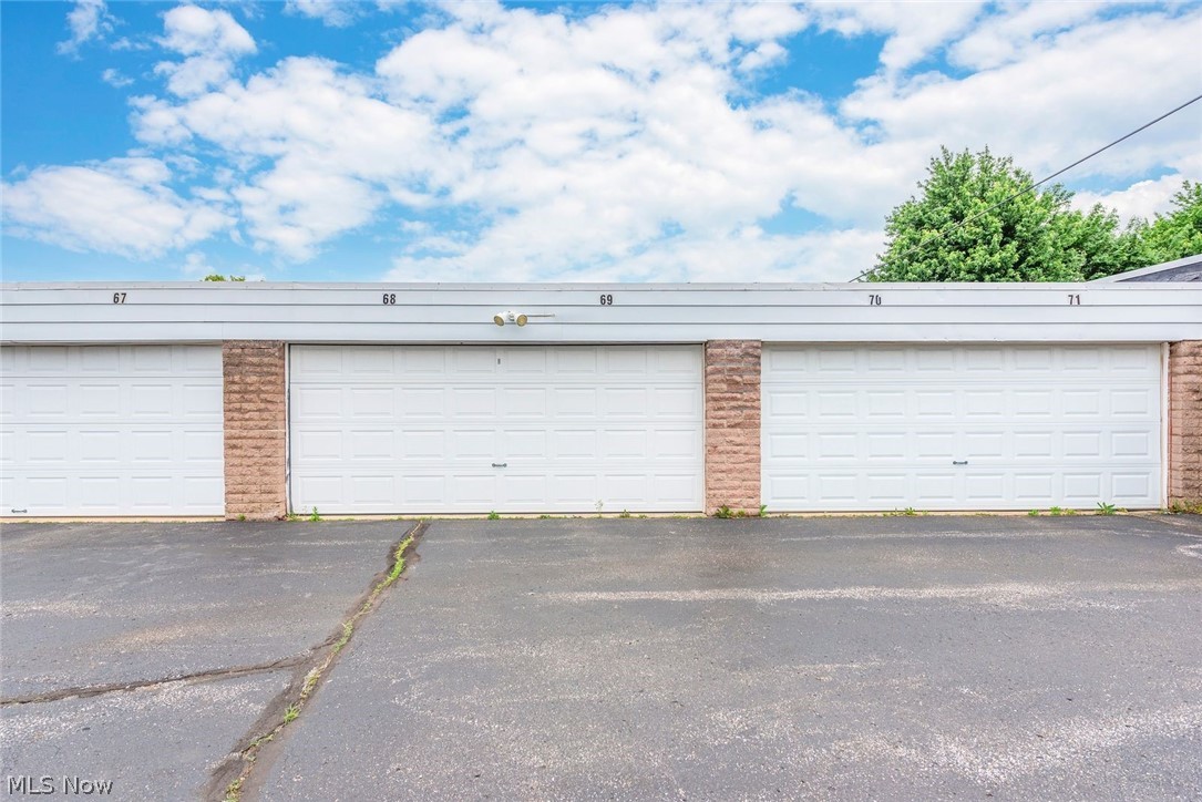 Rocky River - Residential