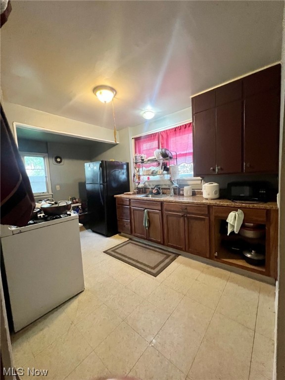 Smith & Jenkins - Residential