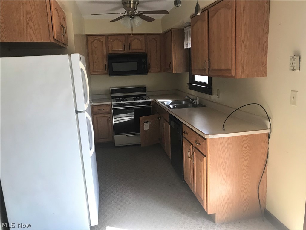 Cromwell 01 - Residential Income