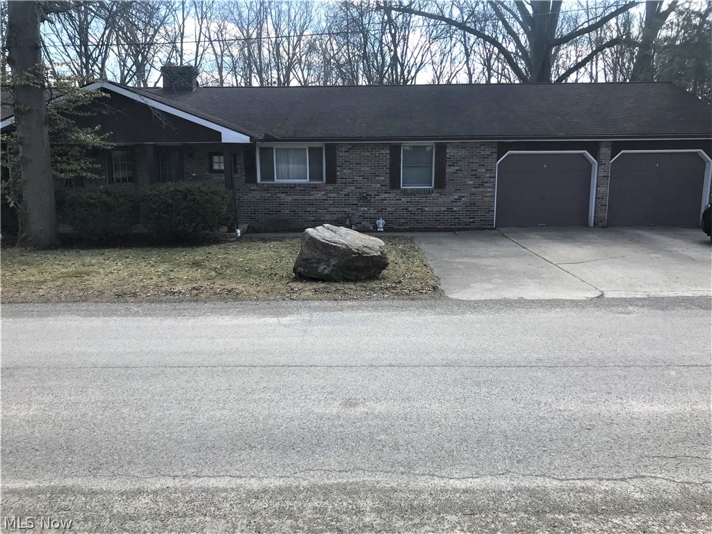 Side by side Ranch duplex with 2-car garage that is shared between tenants. Each unit has 2 bedrooms, kitchen, some appliances, living room, 2 baths (one on main level and one in basement) & deck. Separate utilities. Call for appointment to see.