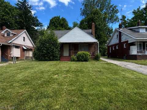 Homes For Sale - 42 Avondale Ave<br/> Youngstown, OH 44507