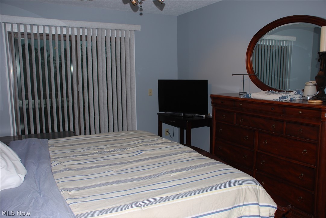 Atwood Ridge Condo - Residential