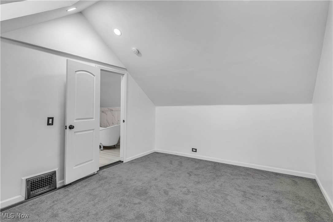 Jm Hoyts Sub - Residential