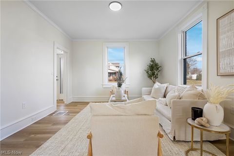 Tiny photo for 510 E Broad Street, Louisville, OH 44641 (MLS # 5188075)