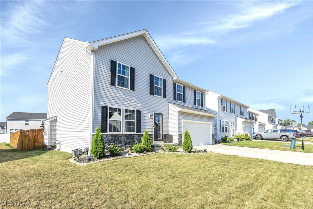 3672 Astor Lane