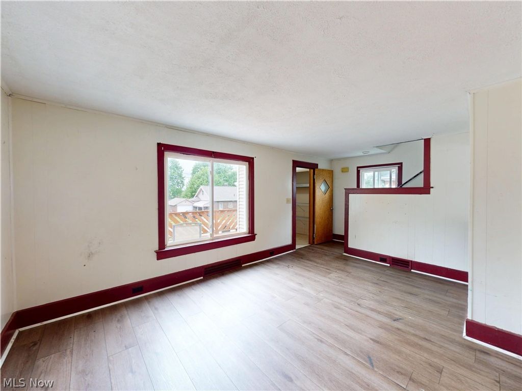 Photo of 1801 Malasia Road, Akron, OH 44305 (MLS # 5204891)