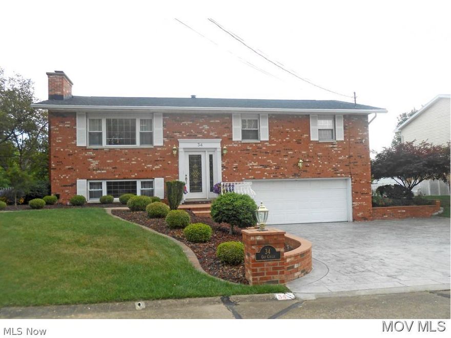 Gorgeous home.  Quality throughout.  Plantation shutters, newer hardwoods, appliances, beautiful sunroom.  Fenced yard.  Kitchen includes spacious area fro table and chairs in addition to bar stools.  17x12 Sunroom.  Beautiful home!  Elem: Blennerhassett Elementary Scho  Elem/Bus: Y  JrHigh: Blennerhasset Jr. High School  JrHigh/Bus: Y  High: Parkersburg South High  High/Bus: Y  Fire: CIT  Police: SHF  PossFreeGas: N  ;SQFT=Fin L1:1232, Fin Bsmt:1104, Fin Above:1232, Fin Total:2336, Unfin Above:0;GAR= 2 Car Built In, Opener(s);PRKG= Off Street, Parking Pad, RV Parking