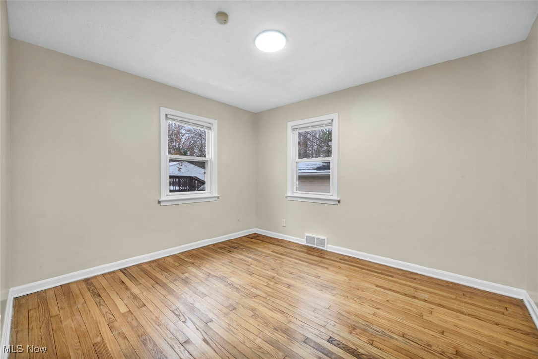 Jw Maxwells Hlnd Sub - Residential