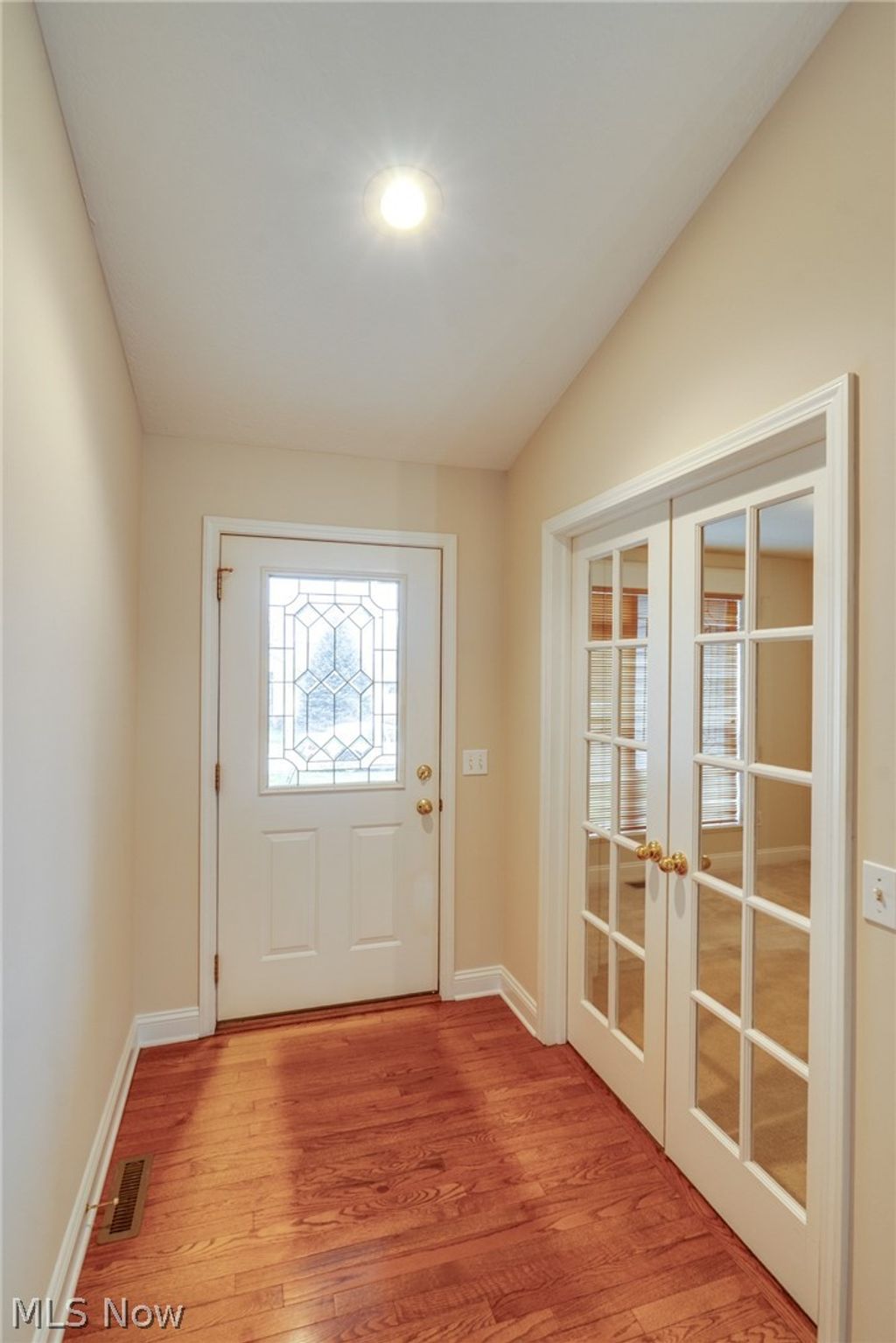 Photo of 4046 Lindbergh Avenue NW, Canton, OH 44718 (MLS # 5201335)