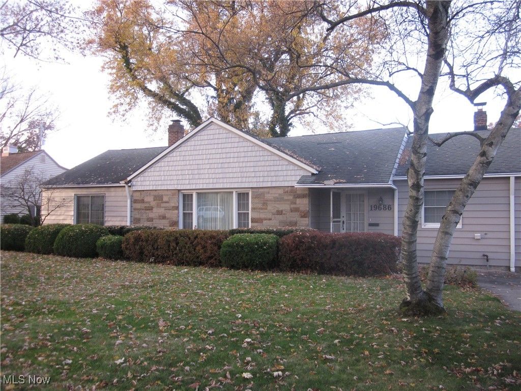 Photo of 19686 Westover Avenue, Rocky River, OH 44116 (MLS # 5178018)