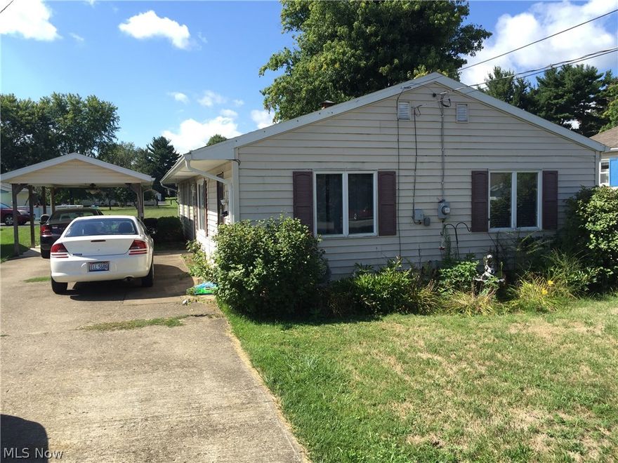 A rare find! A 4 bedroom home located on the north side of Zanesville under $80,000. Beautiful white Kitchen has been nicely updated and is sure to be the center of family activities.