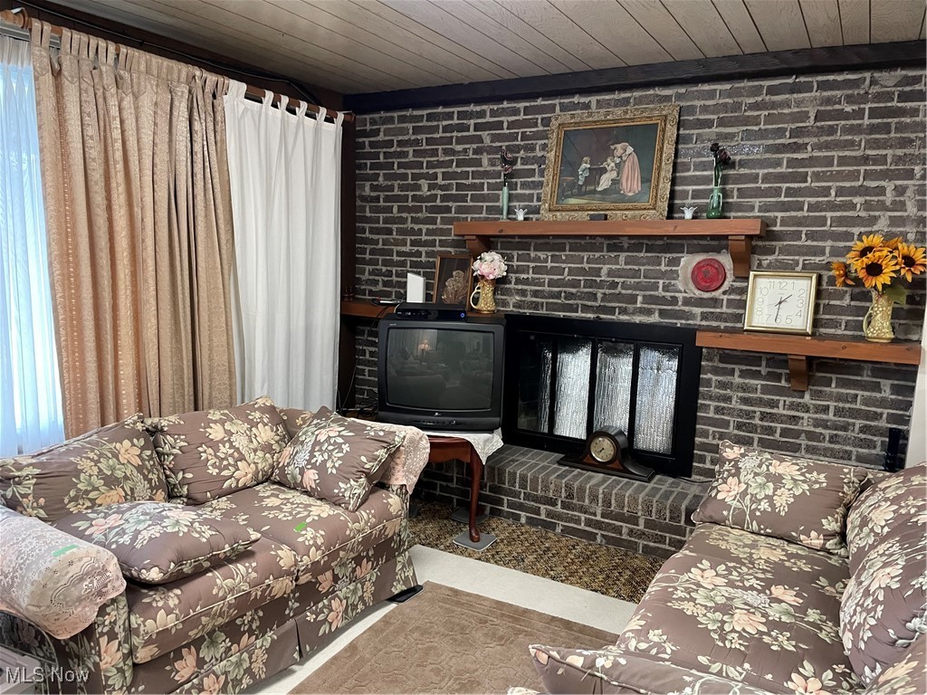 Lake Tamahawk - Residential