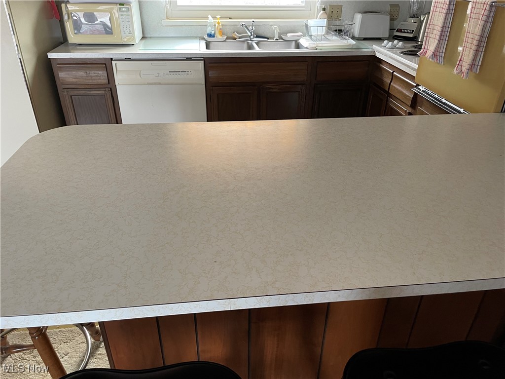 Lake Tamahawk - Residential