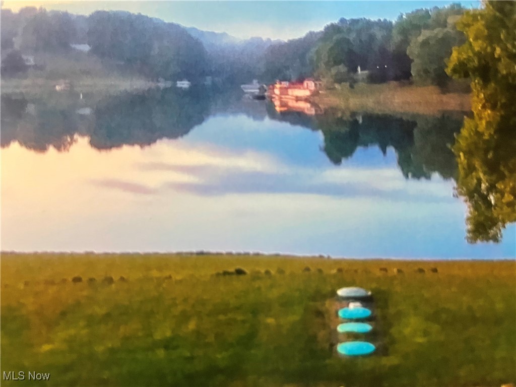 Lake Tamahawk - Residential