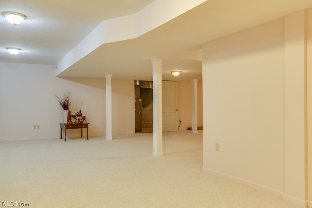 Sugar Bush Knolls - Residential