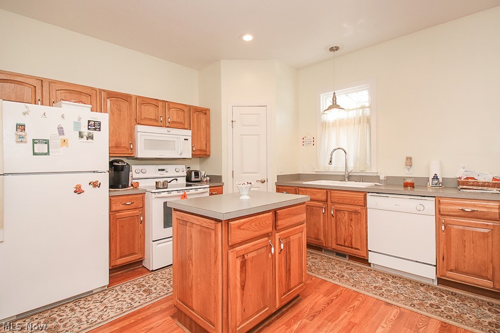 Athenian Village Condo Ph #2 - Residential