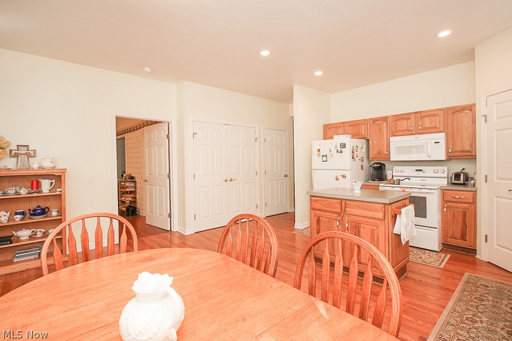 Athenian Village Condo Ph #2 - Residential