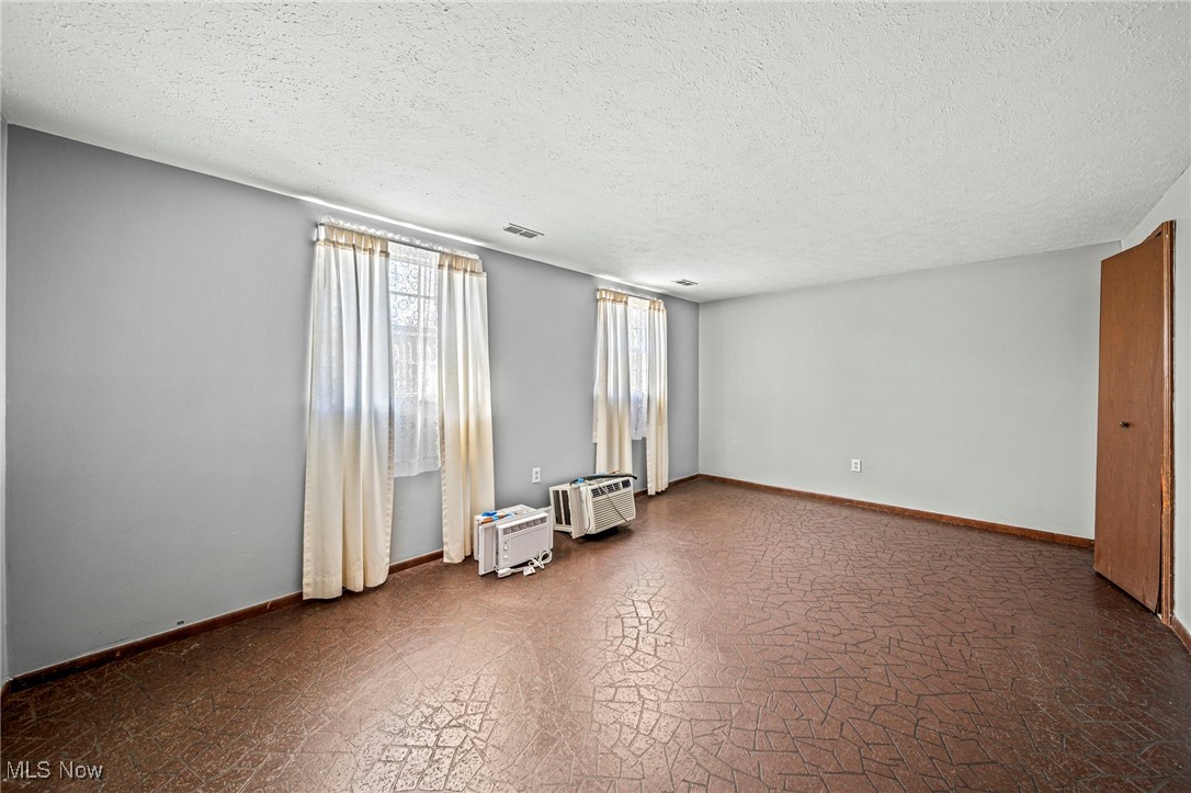 Madison Golf Lakelands - Residential