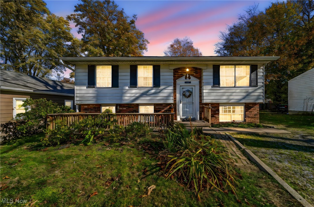 Madison Golf Lakelands - Residential