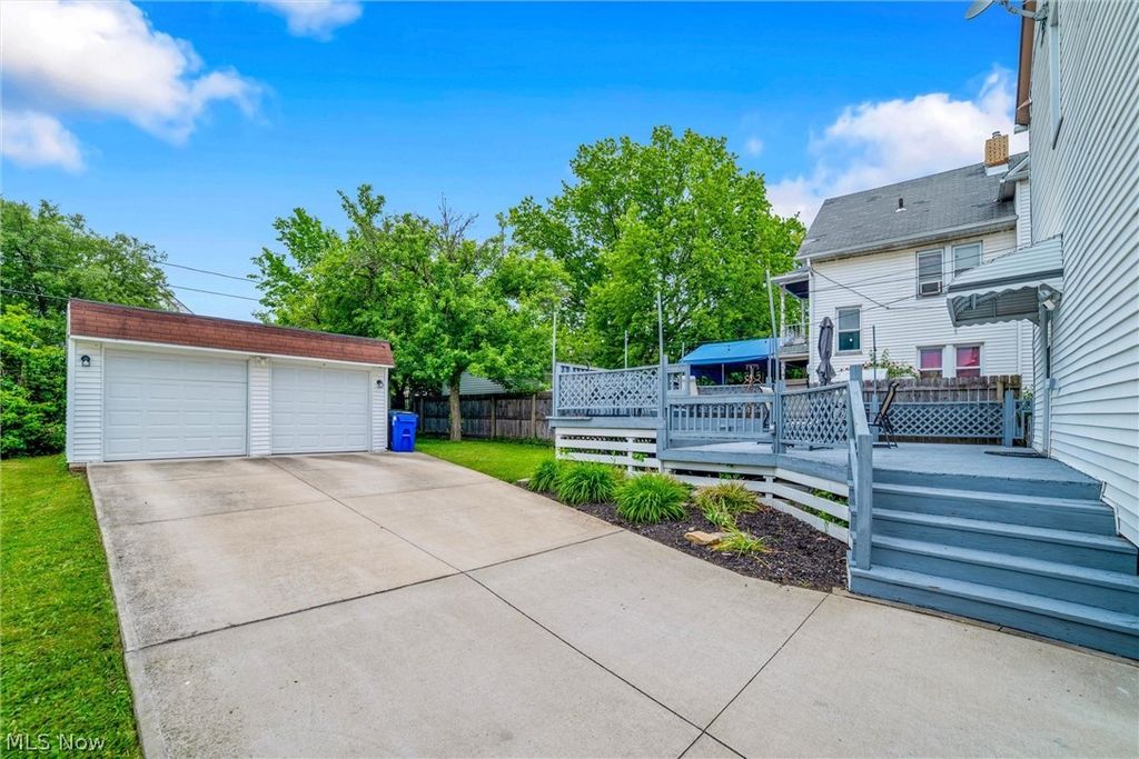 Photo of 3328 W 125th Street, Cleveland, OH 44111 (MLS # 5212885)