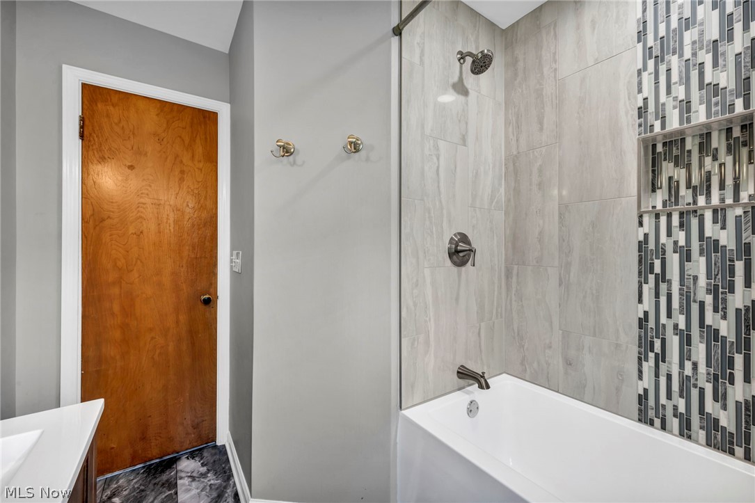 Brecksville - Residential