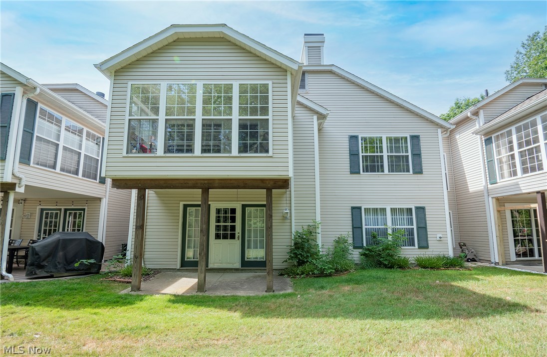 Woodbury Condo - Residential