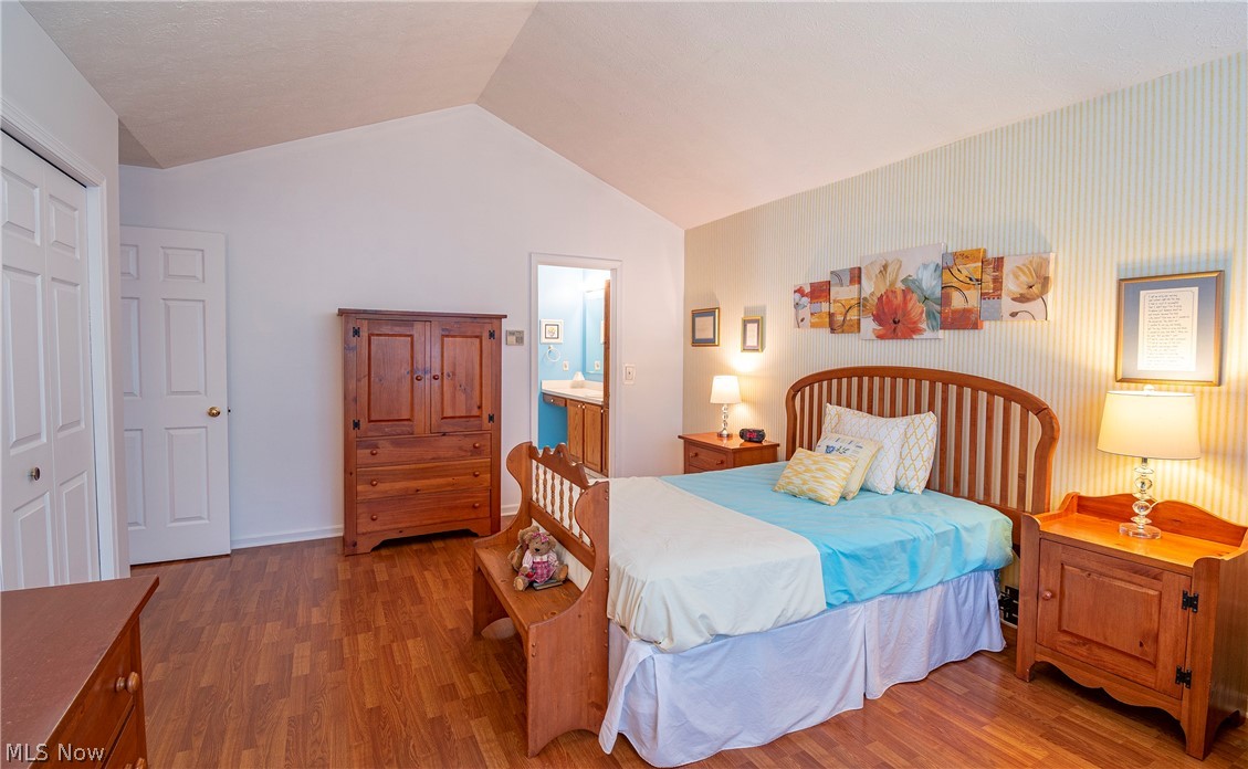 Woodbury Condo - Residential