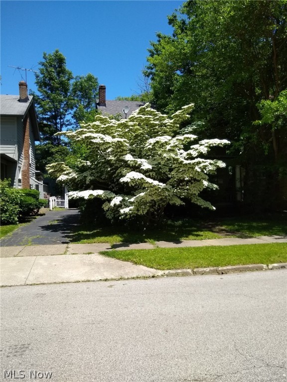 Crestland - Residential