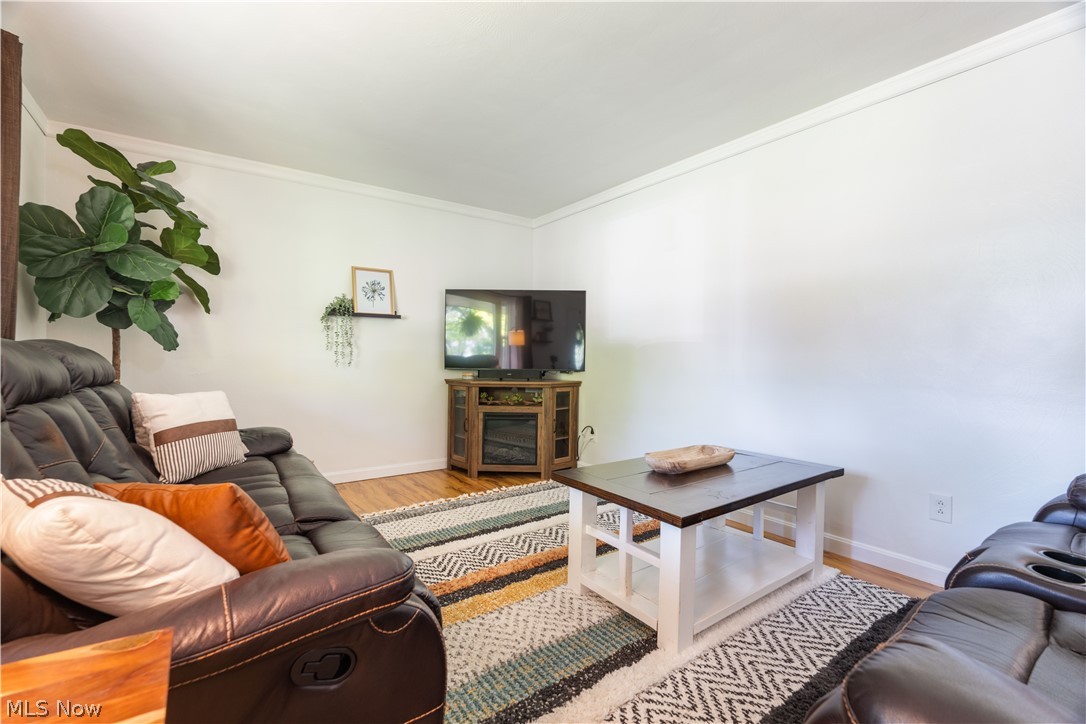 461 Oakridge Drive