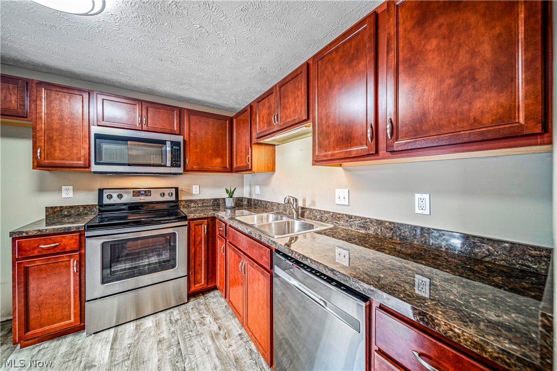 Chestnut Commons Condo - Residential