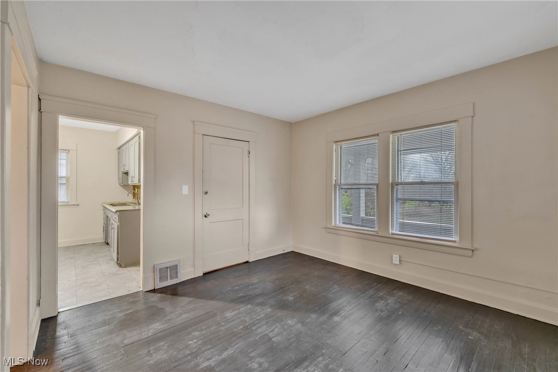 Mount Hope - Residential Income