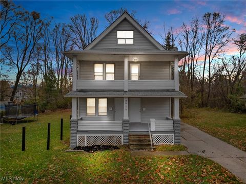 9025 Laisy Avenue Cleveland OH 44104