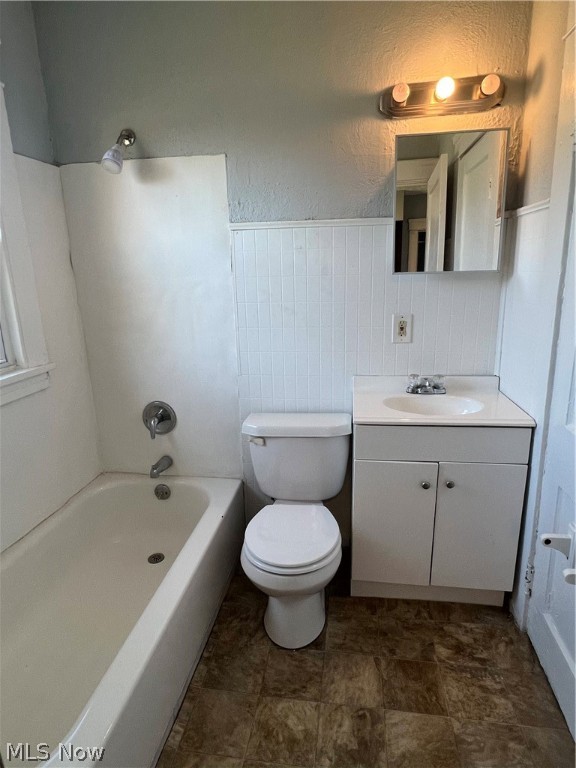 Hoyt - Residential Income