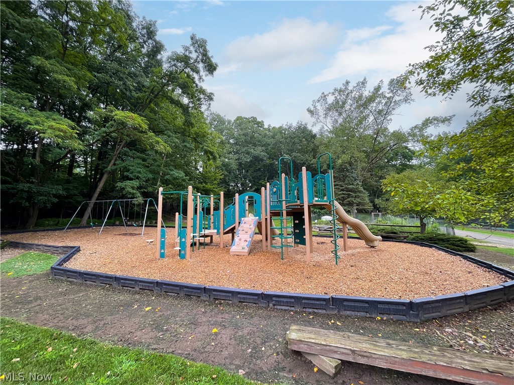 Ledgewood 02 - Residential