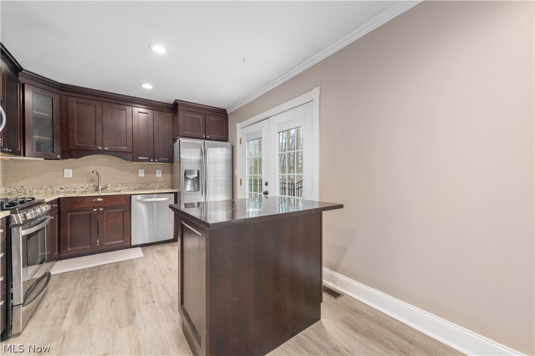 Ledgewood 02 - Residential