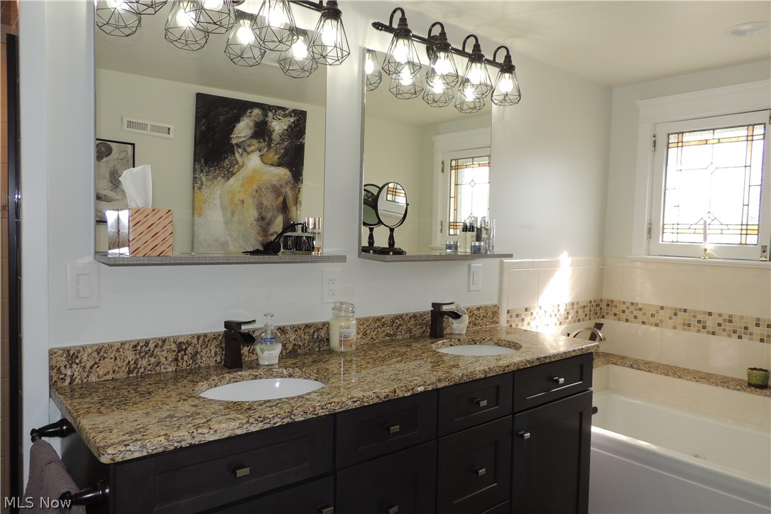 Mathews & Gilberts 05 - Residential