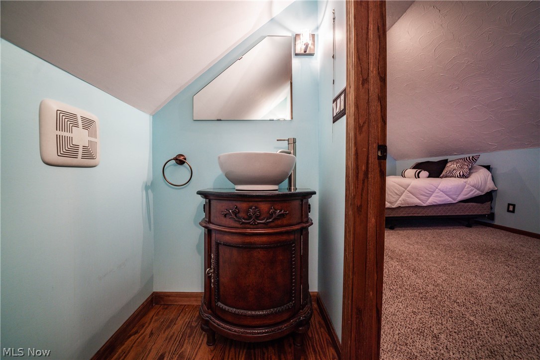 F J Hartmans Eastland Road Su - Residential